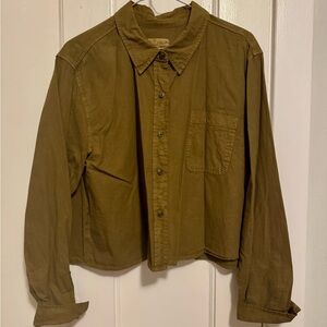 Universal Thread Cropped Button down